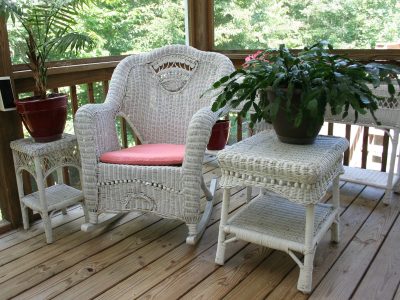 wicker-rocking-chair-50613_1920